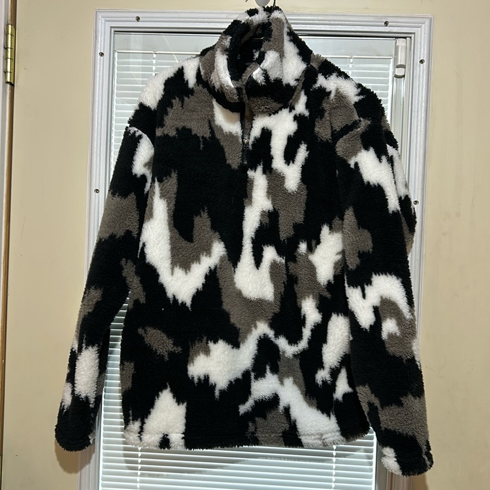 NWT Eddie Bauer top